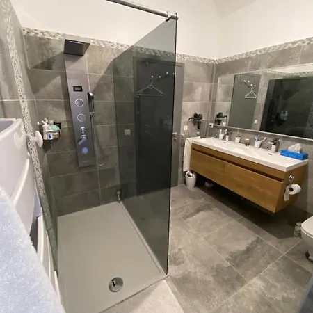 Centre Ajaccio Très Bel De Charme Tout équipé Apartamento Ajaccio (Corsica)