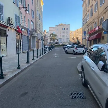 Centre Ajaccio Très Bel De Charme Tout équipé Ajaccio (Corsica)